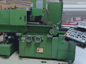 बिक्री के लिए: सरफेस ग्राइंडिंग मशीन Stöckel FX 60/30 SPS – उत्कृष्ट स्थिति में**